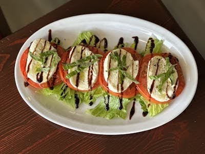 Gianna's Pizzeria - Photo 9