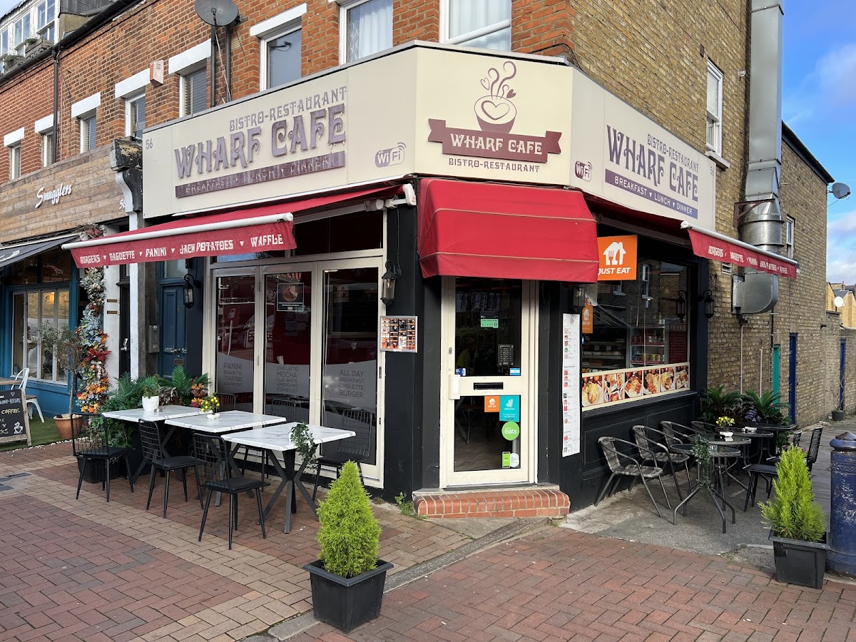 Wharf Cafe - Photo 4