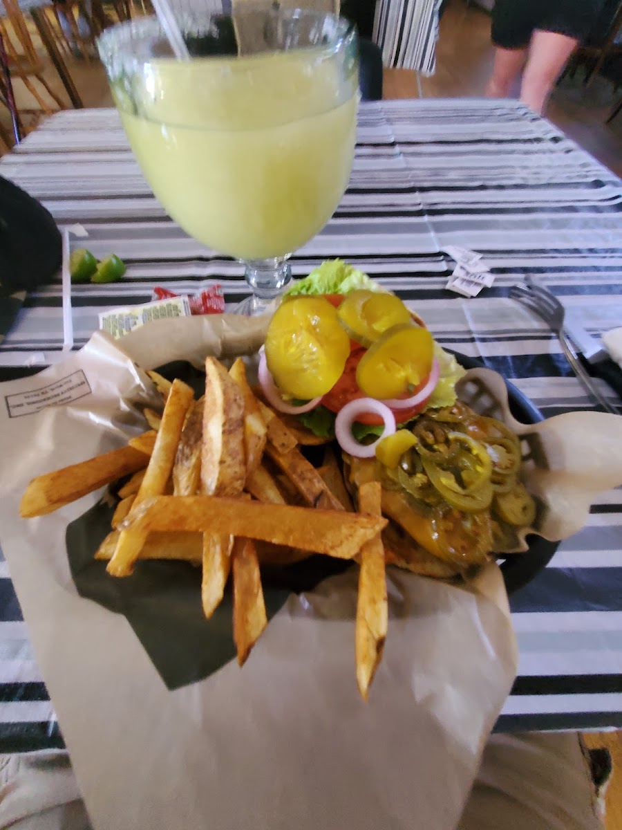 Pony Express Bar & Grill - Photo 9