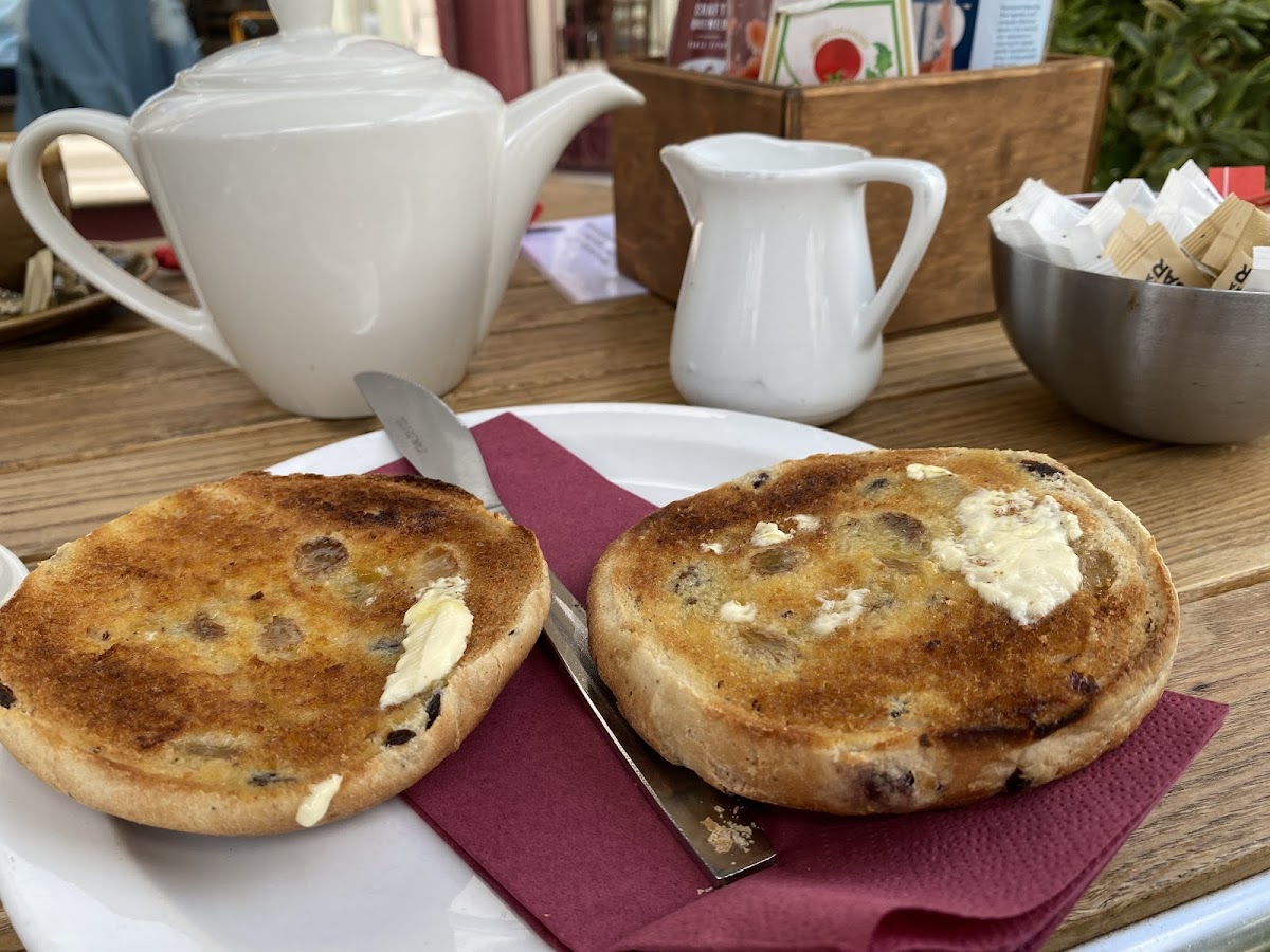 The windsor restaurant & tea rooms - Photo 4