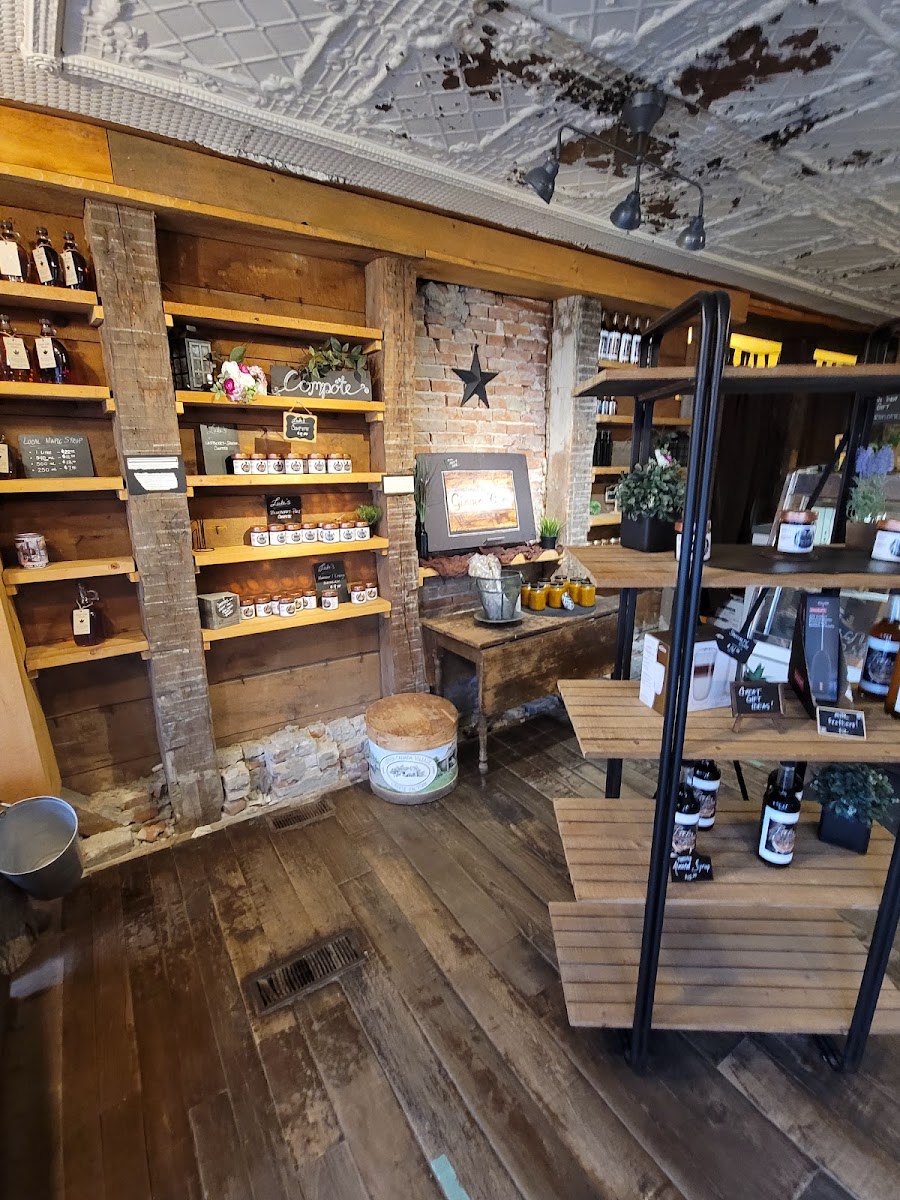Luke's European Style Market