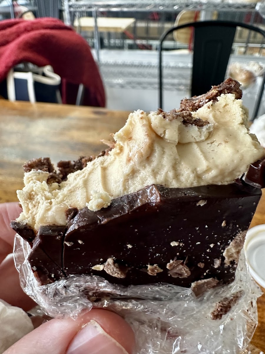 Country Crumbs Bakery & Cafe - Photo 4
