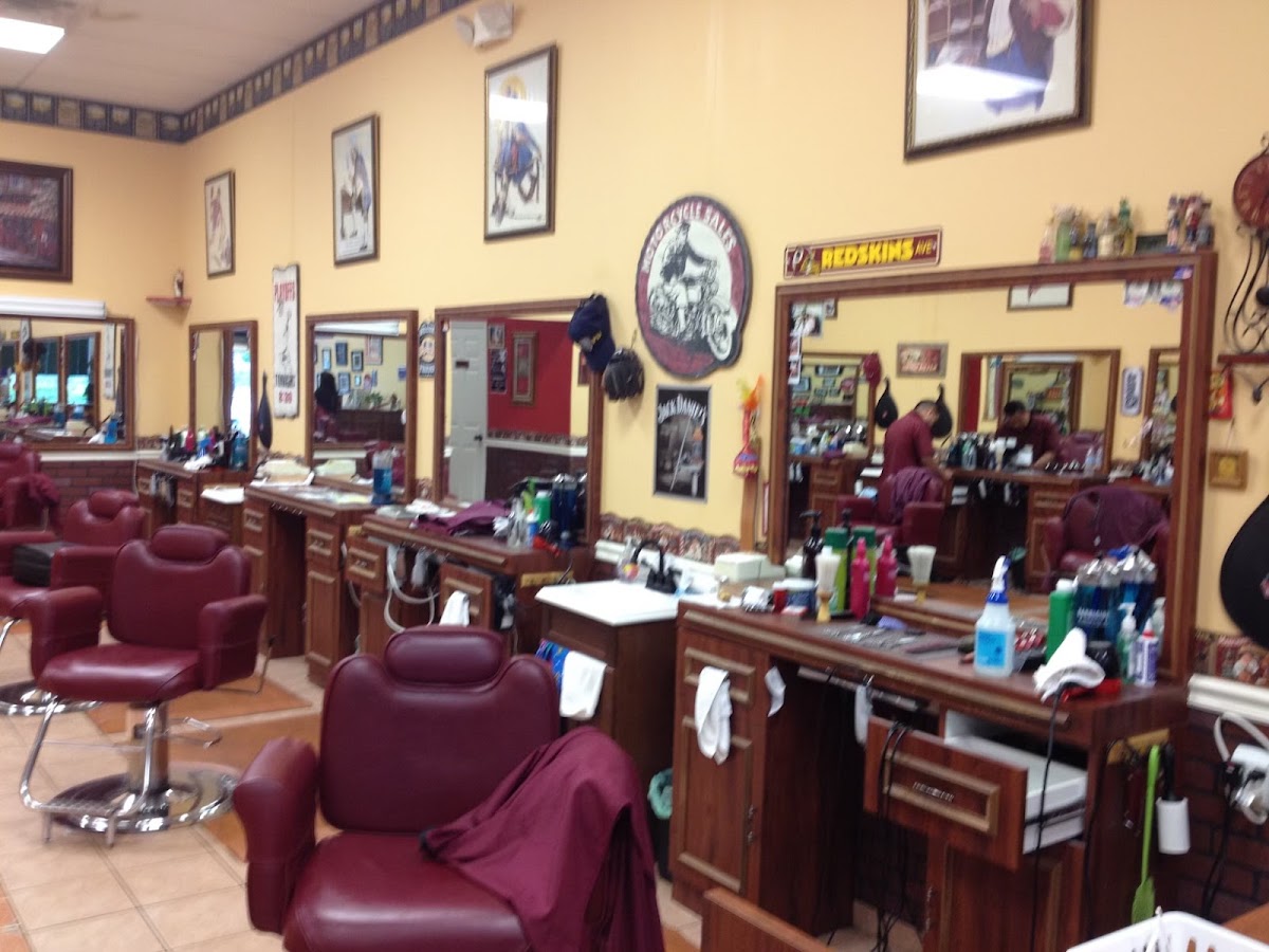 Barber Shop Bristow - Photo 3