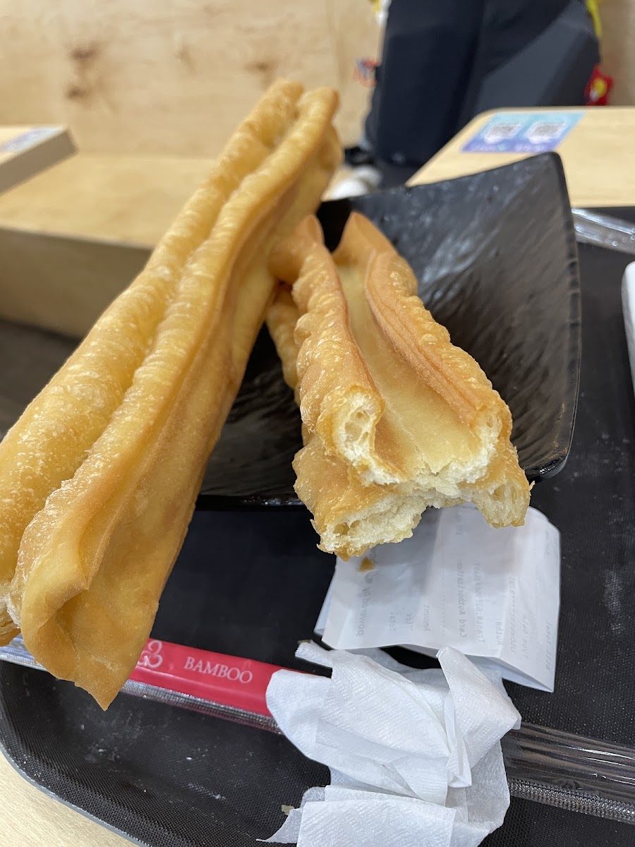 Lee & Bai Chinese Buns Shop - Photo 7