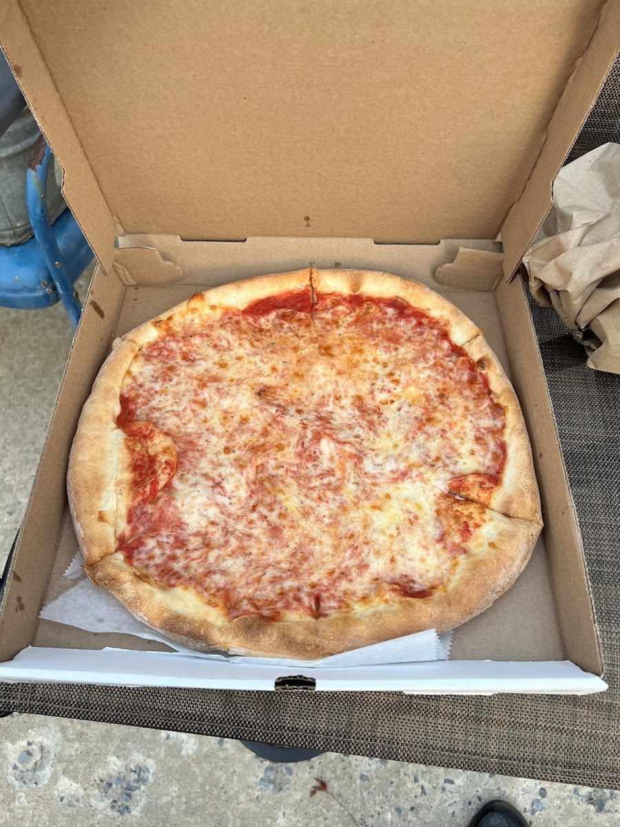 Little Italy Italian Restaurant - Photo 8
