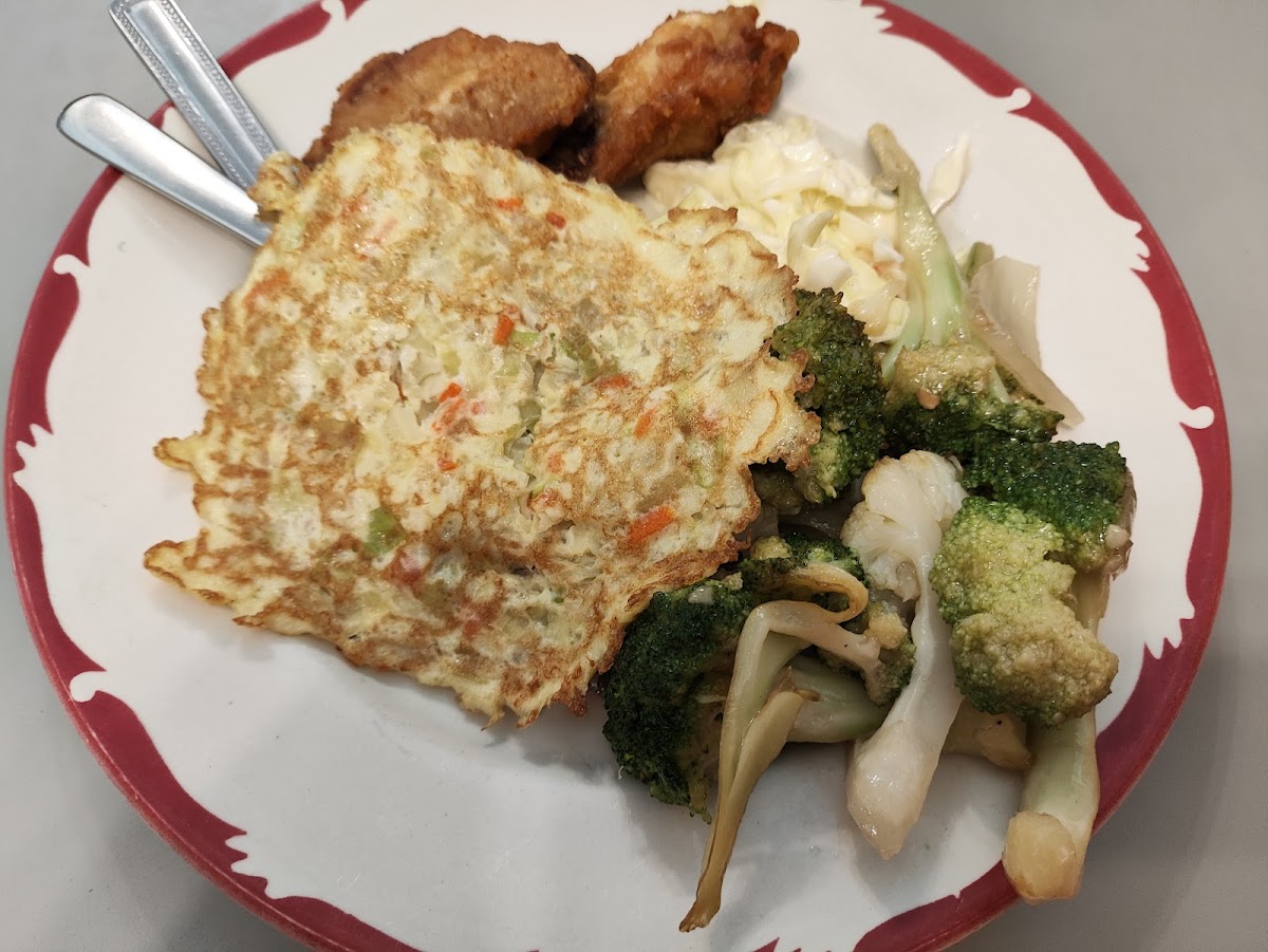 Totem Chinese Restaurant - Photo 8