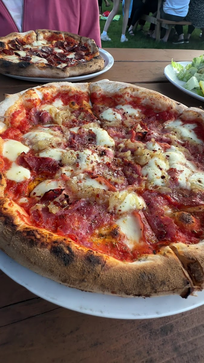 The Rustic Crust - Photo 1