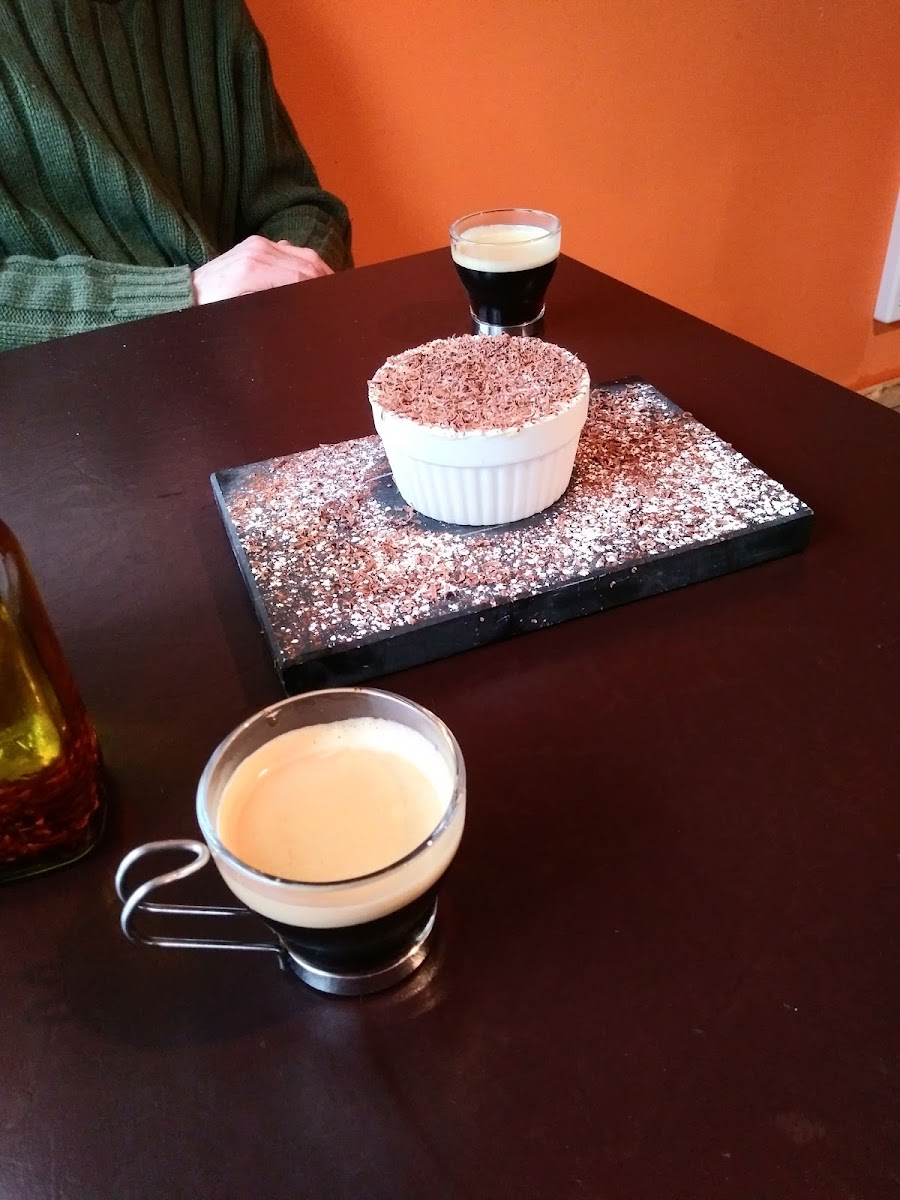 The Rustic Crust - Photo 5