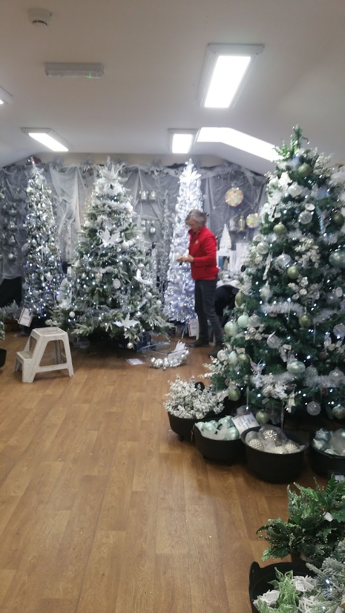 Sandhill Nurseries Cafe - Photo 6