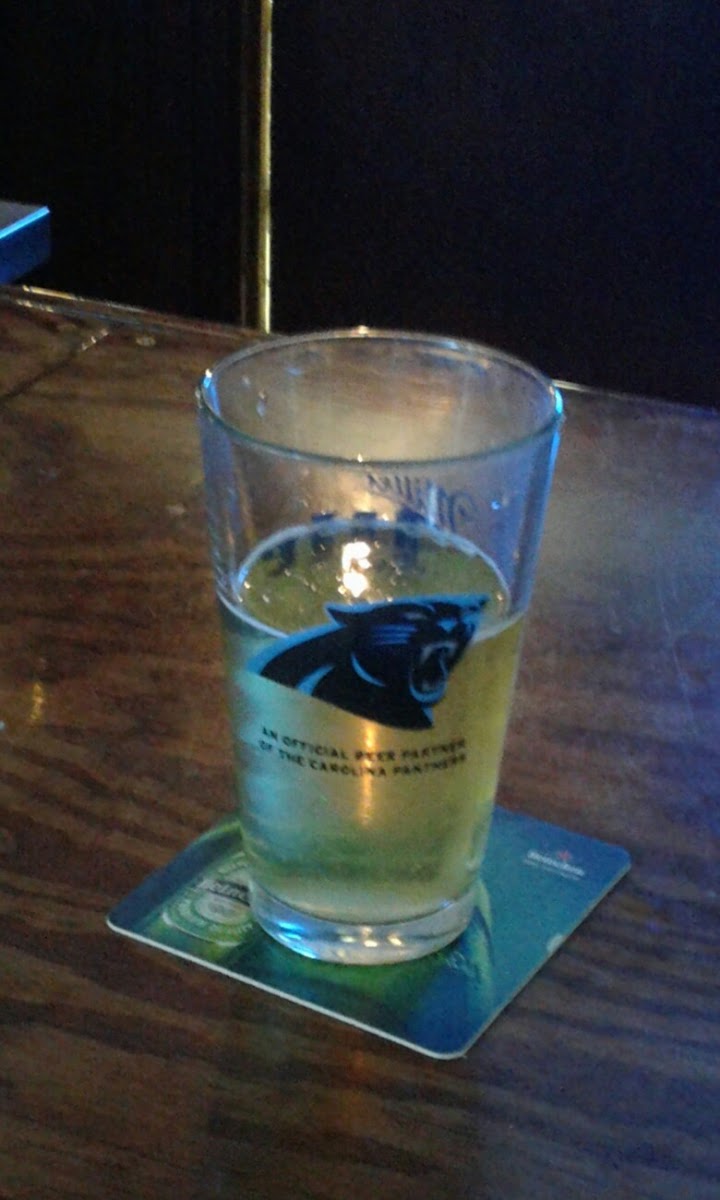 Oasis Bar and Grill - Photo 6