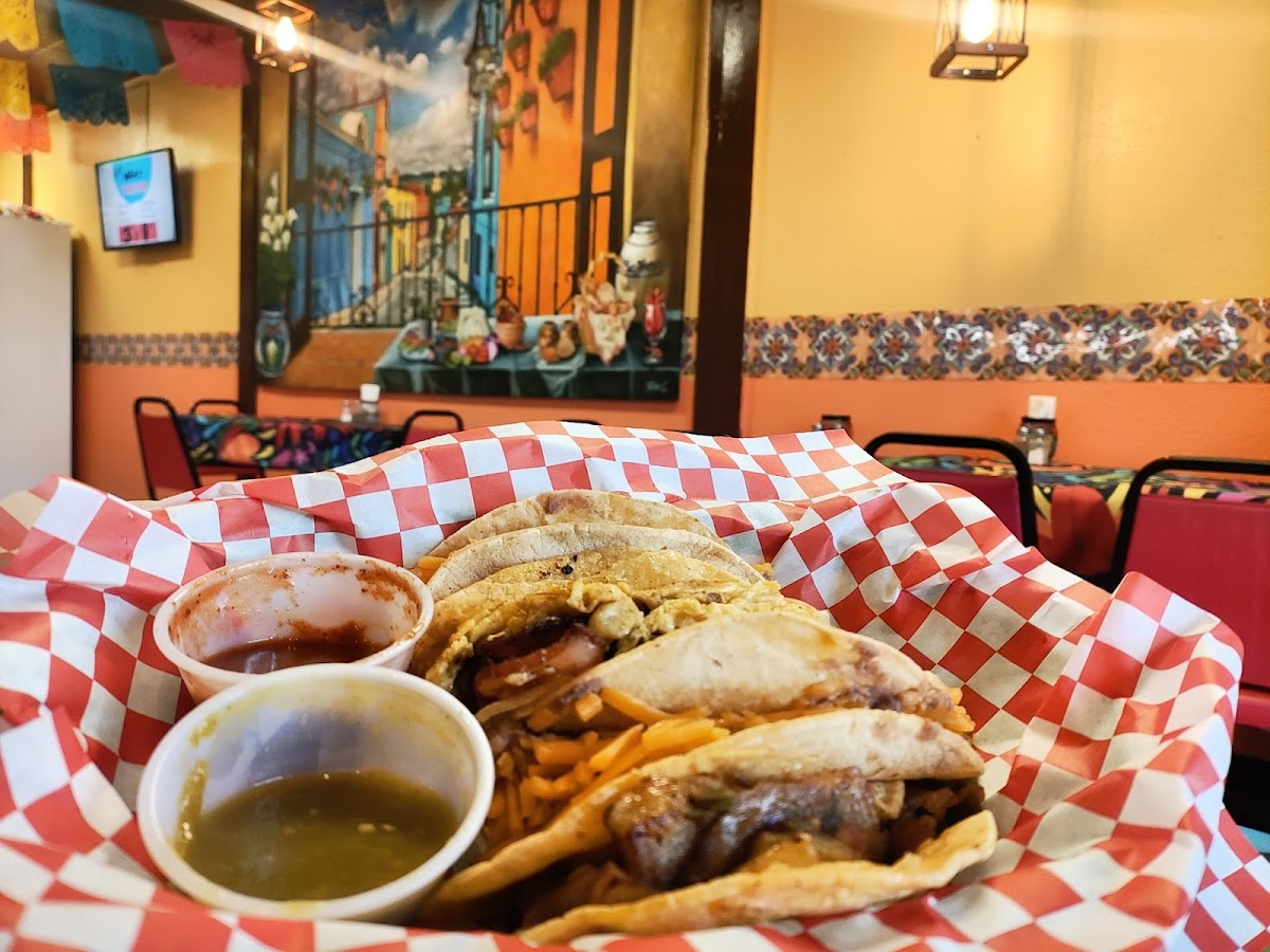 Jesse's Tex Mex - Photo 3
