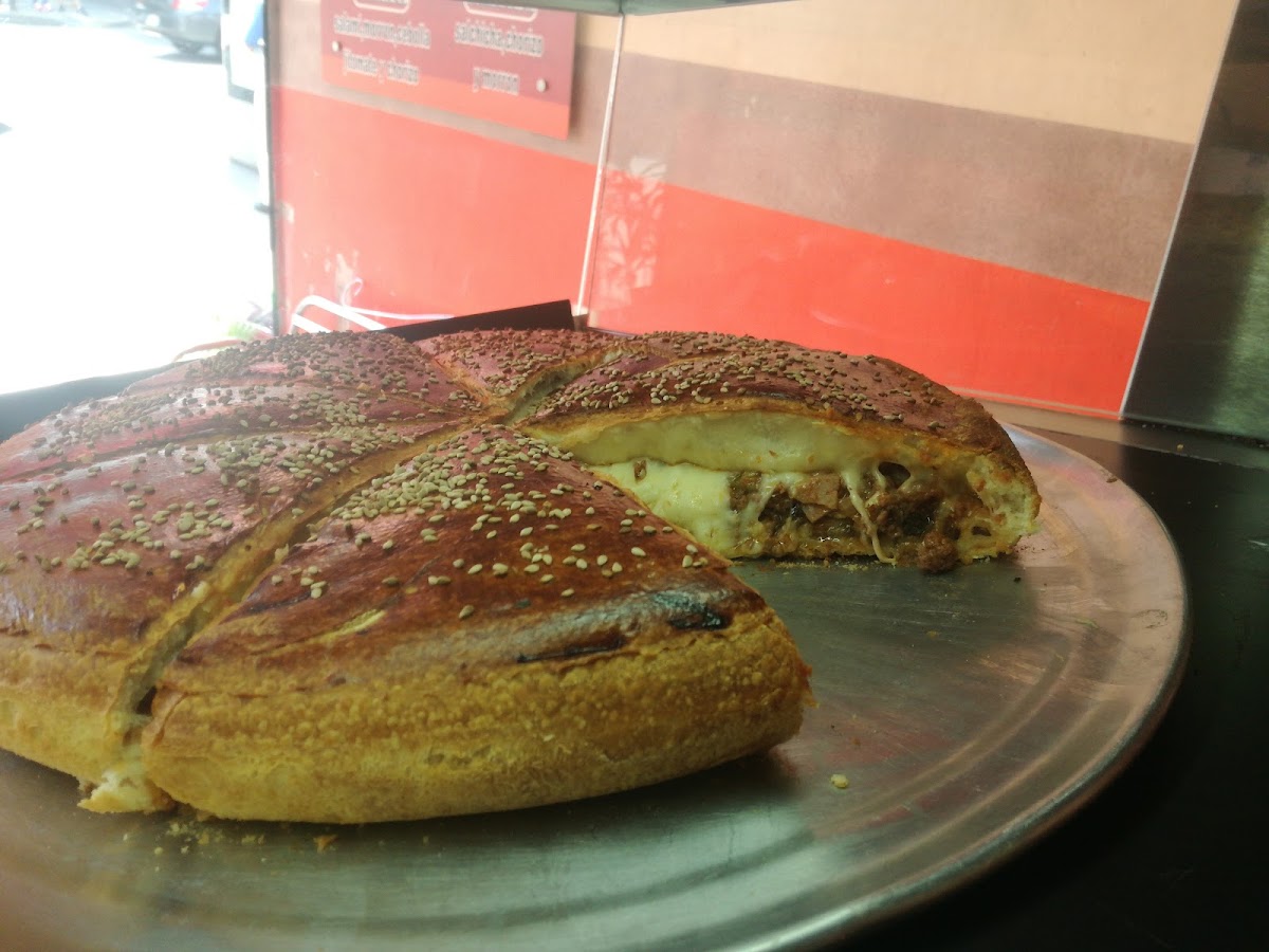 Pizza los Arcos San Jacinto - Photo 8