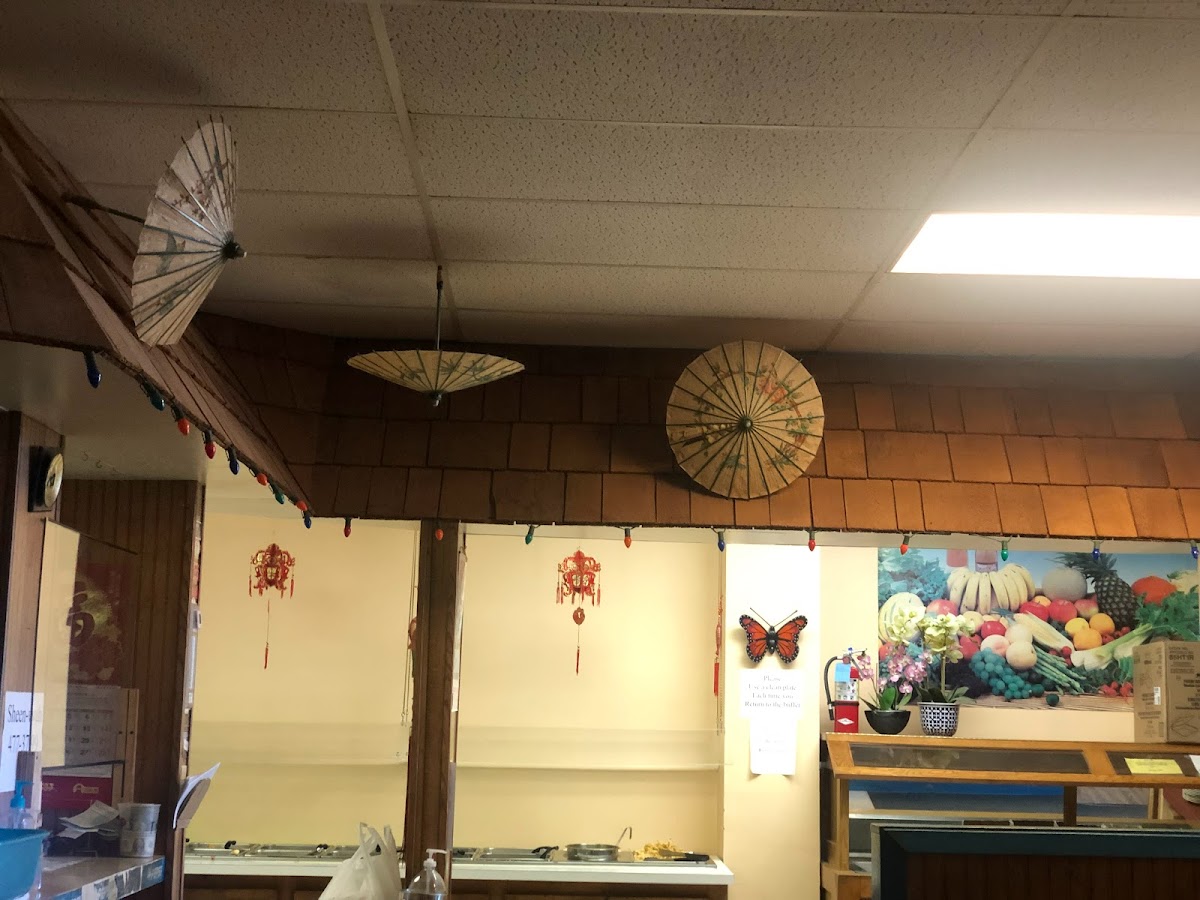 Chinese Sheen Wah Restaurant - Photo 5