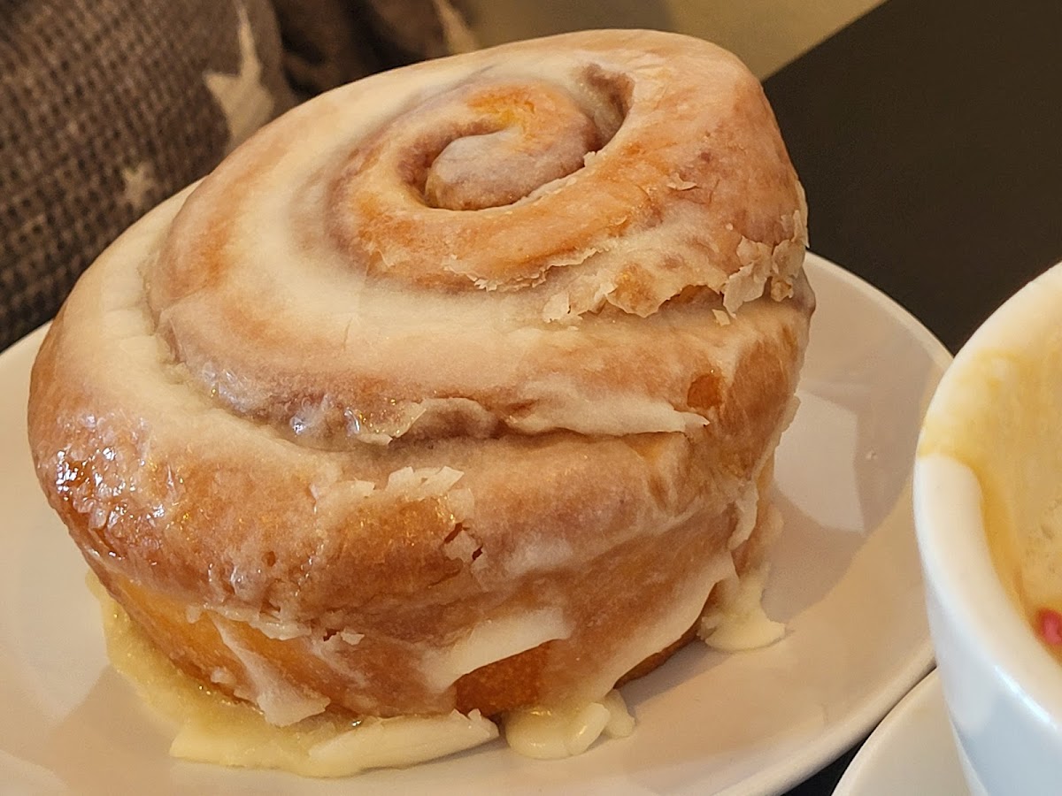 Riverside Cafe - Gurnee - Photo 9