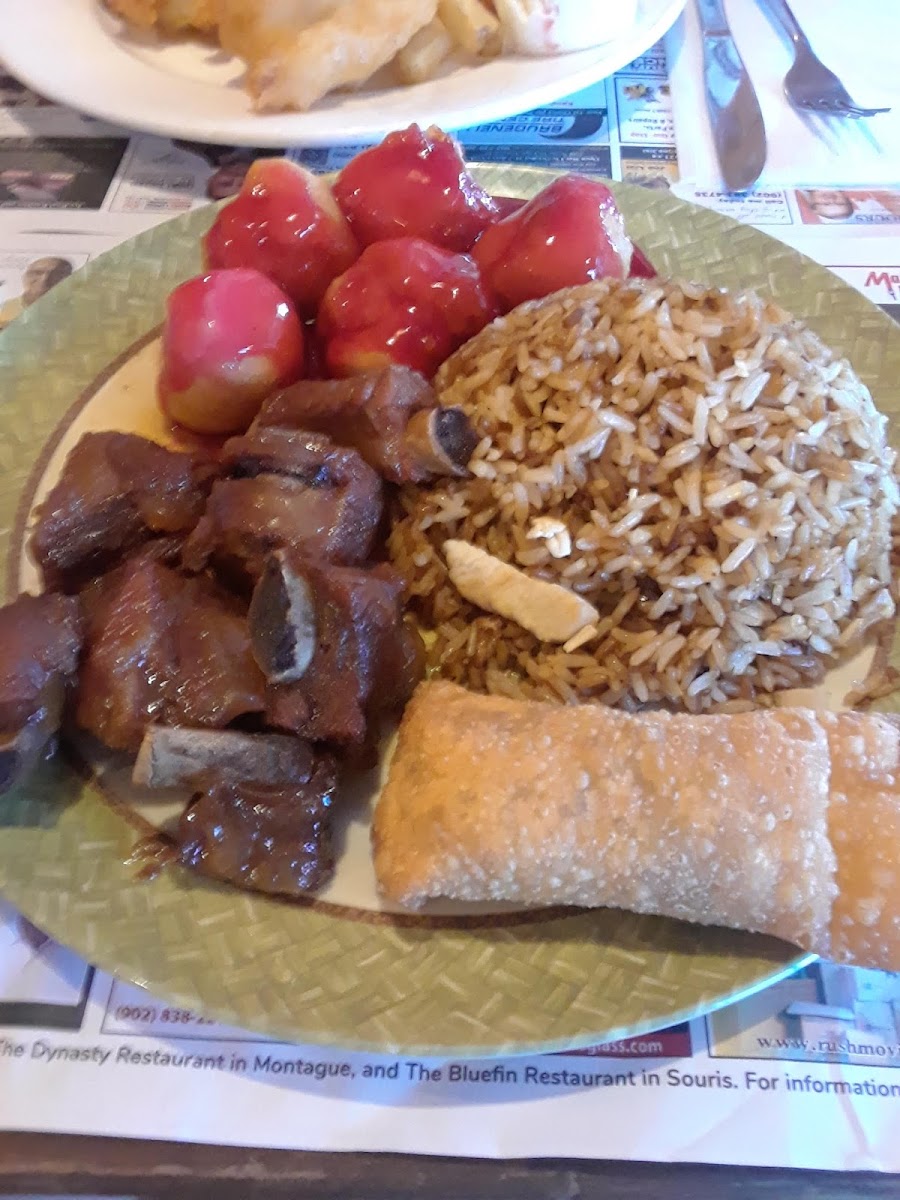 Dynasty Restaurant - Montague - Photo 5