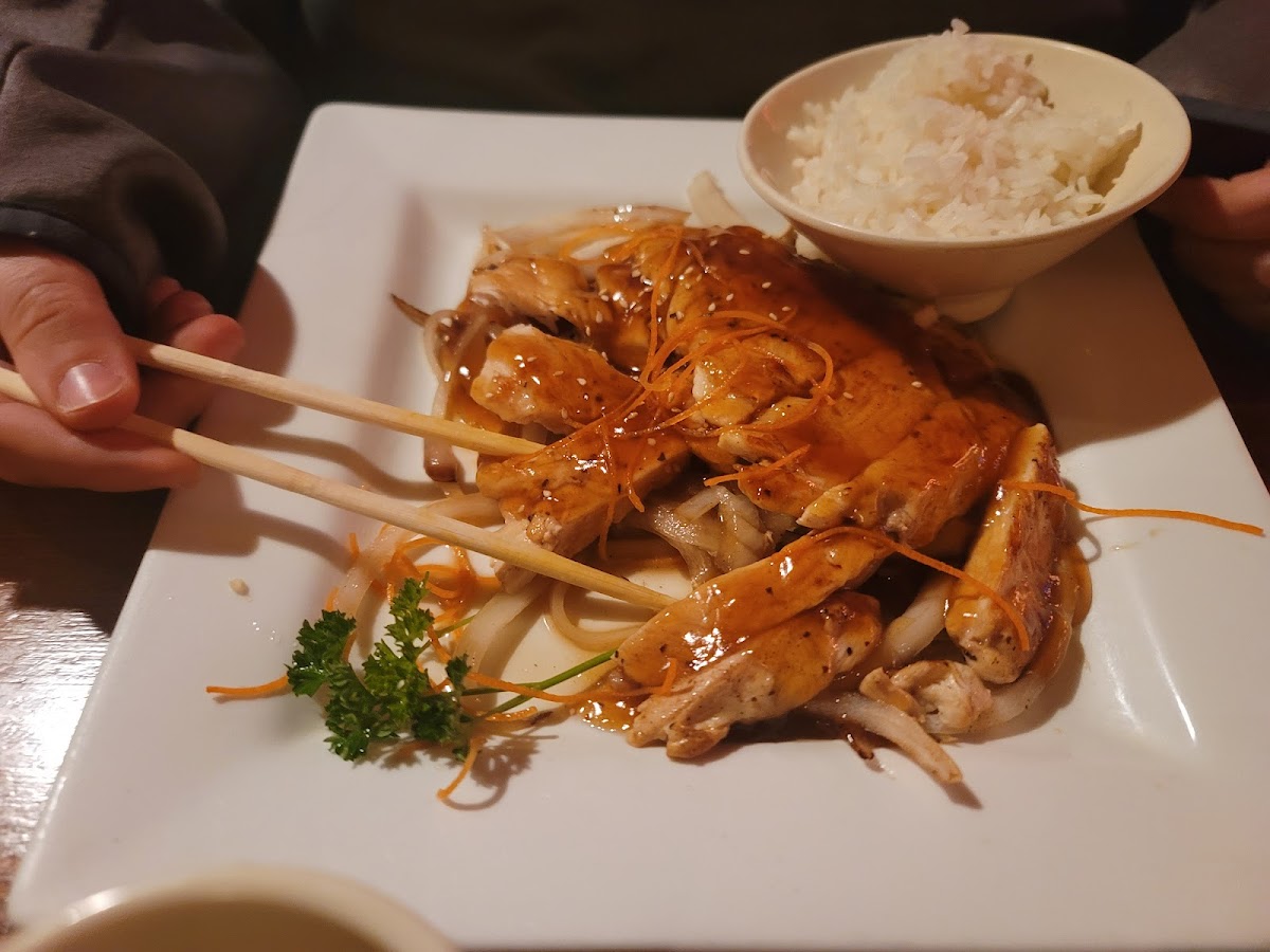 Fuji Japanese restaurant - Grand Rapids - Photo 7
