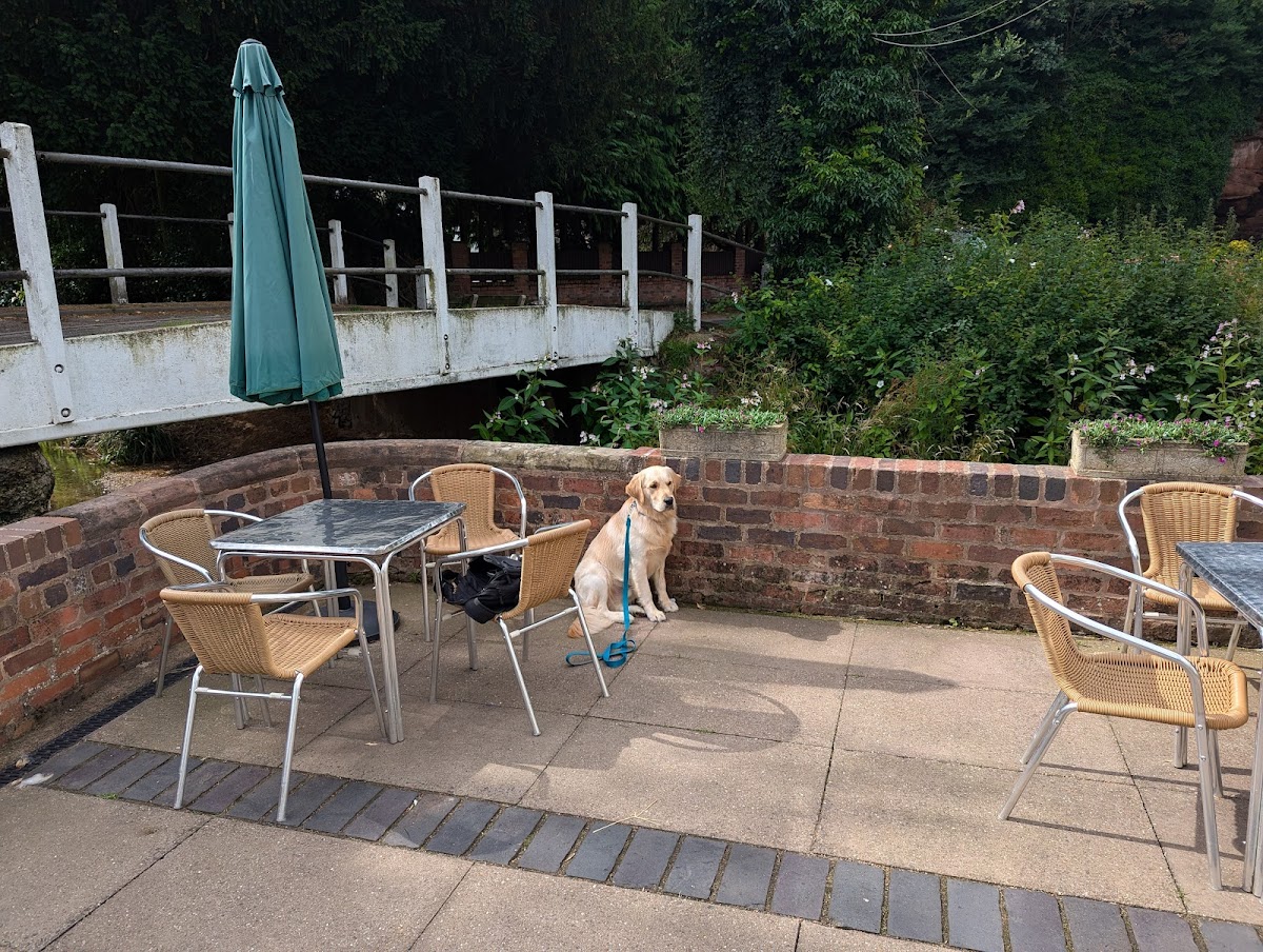 Gil's - Wolverley