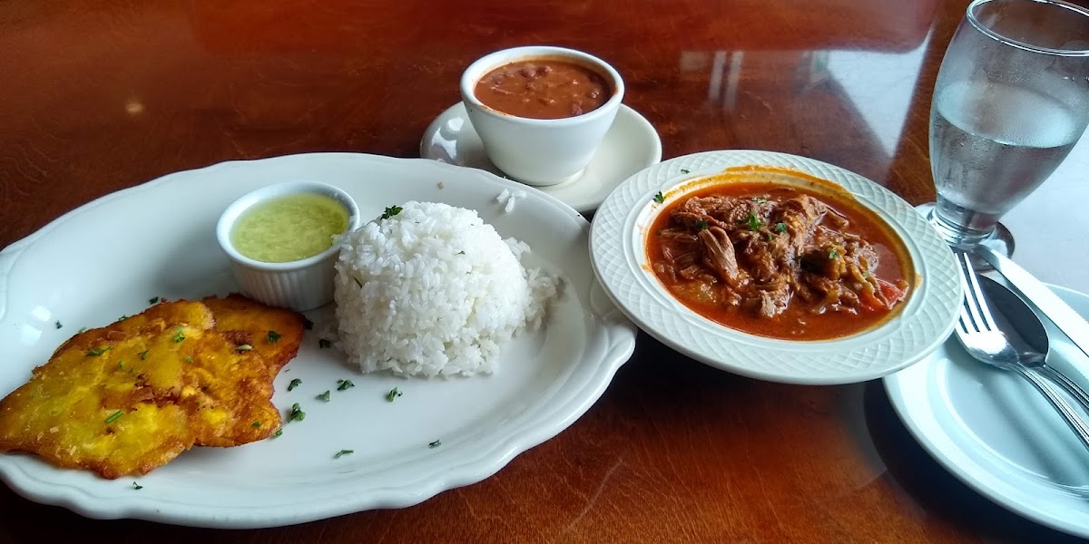 Las Vegas Cuban Cuisine - Pembroke Pines - Photo 6