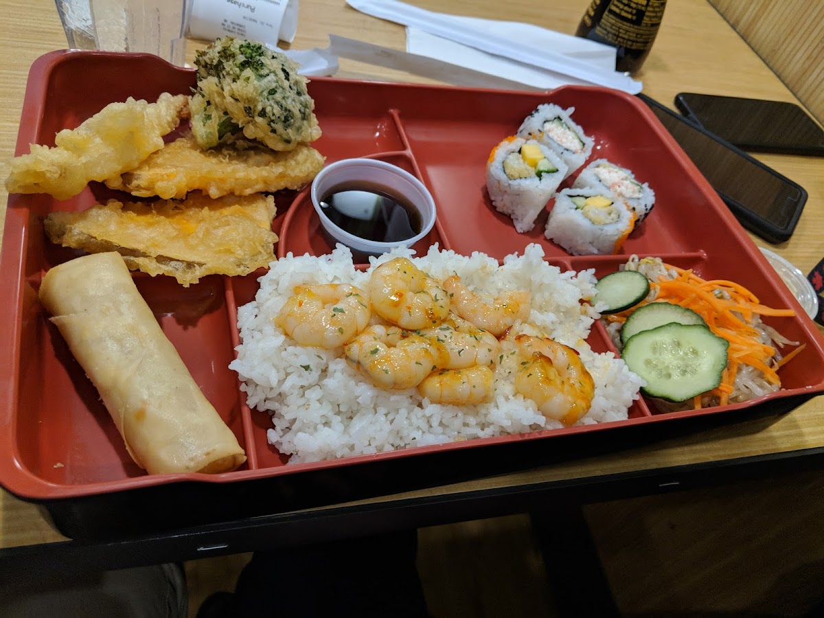 Tokyo Express - Edmonton - Photo 5