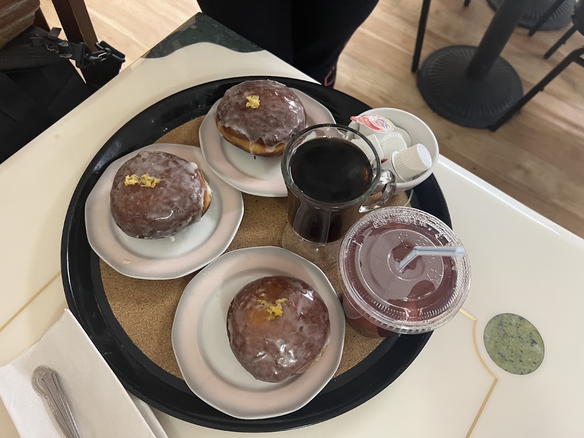 Polish Paczki Cafe - Photo 4