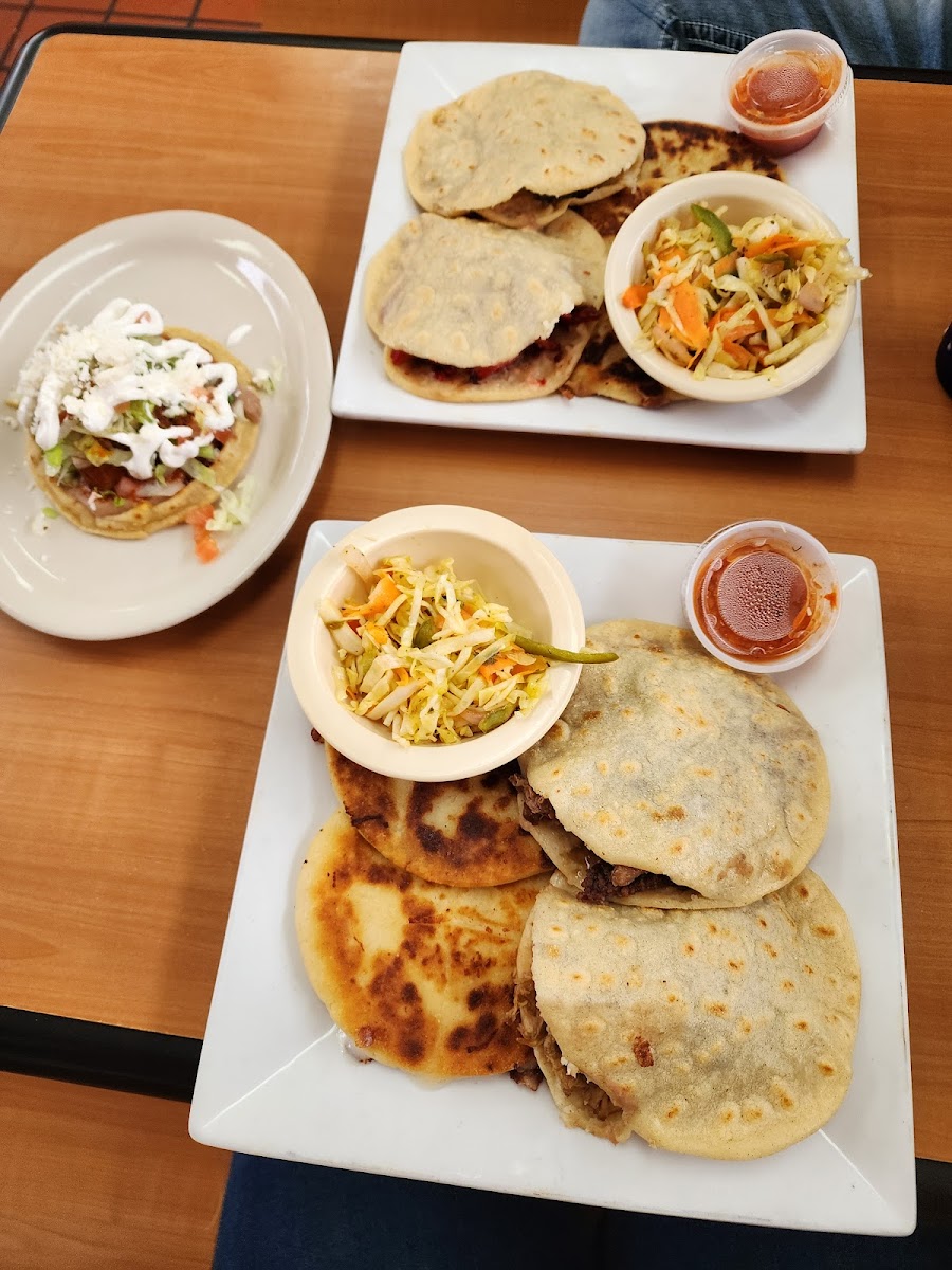 Tacos El Gordo - Springfield - Photo 9