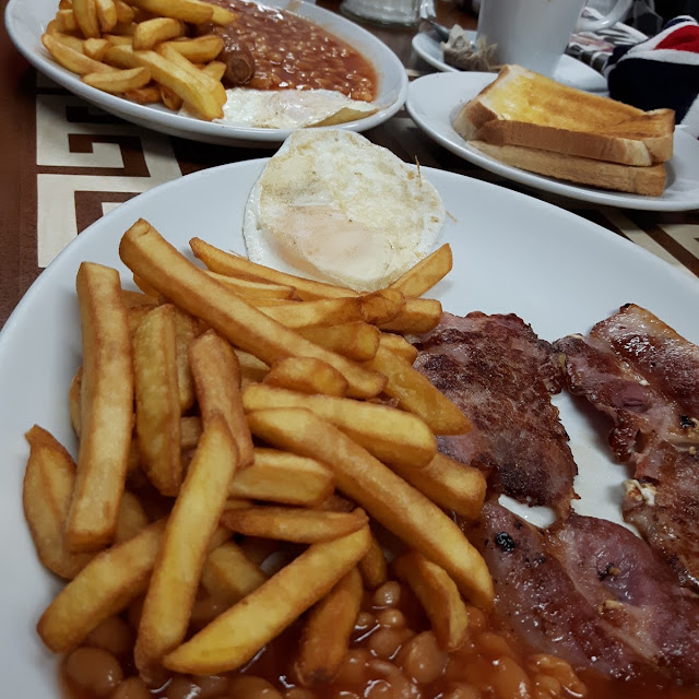 Eggs Chips & Beans