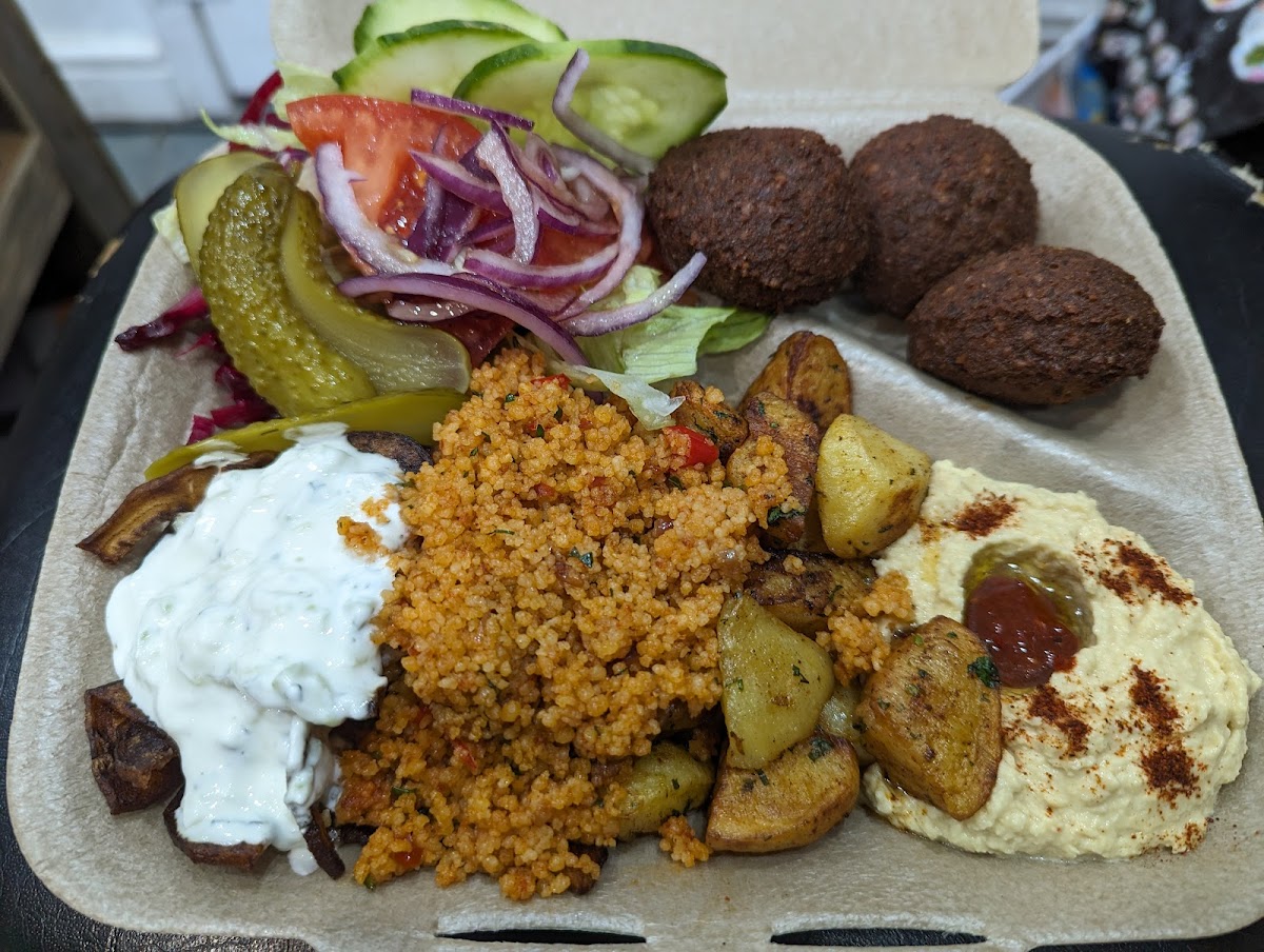 Mediterranean Cafe - Whalley Range - Photo 5