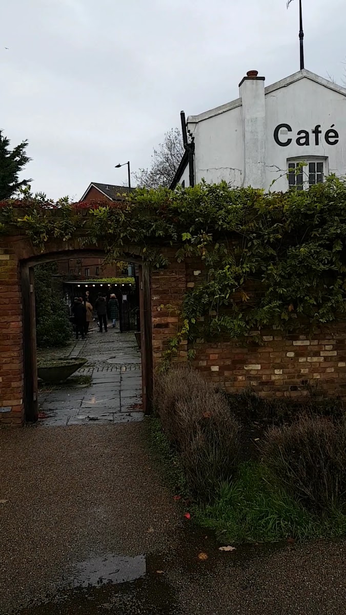 Stables Cafe - Neasden - Photo 1