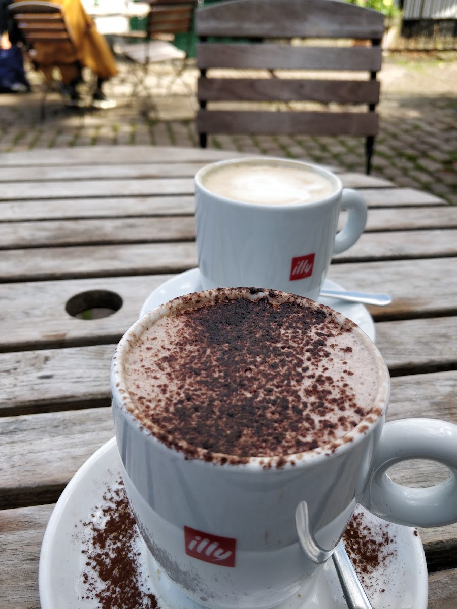 Stables Cafe - Neasden - Photo 4