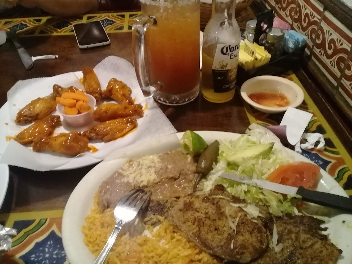 El Charro Méxican Restaurant - Senatobia - Photo 2