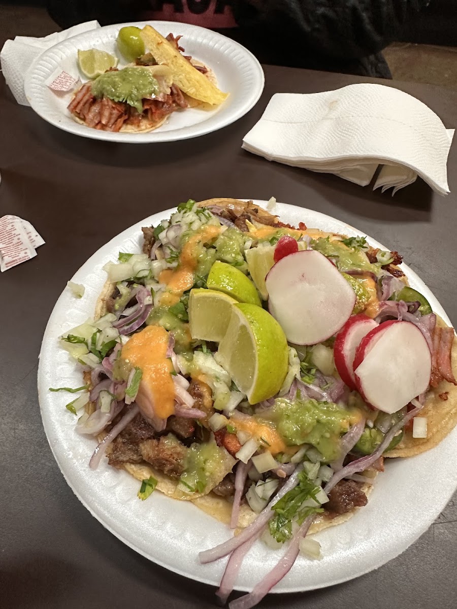 Taqueria El Pariente - Huntington Park