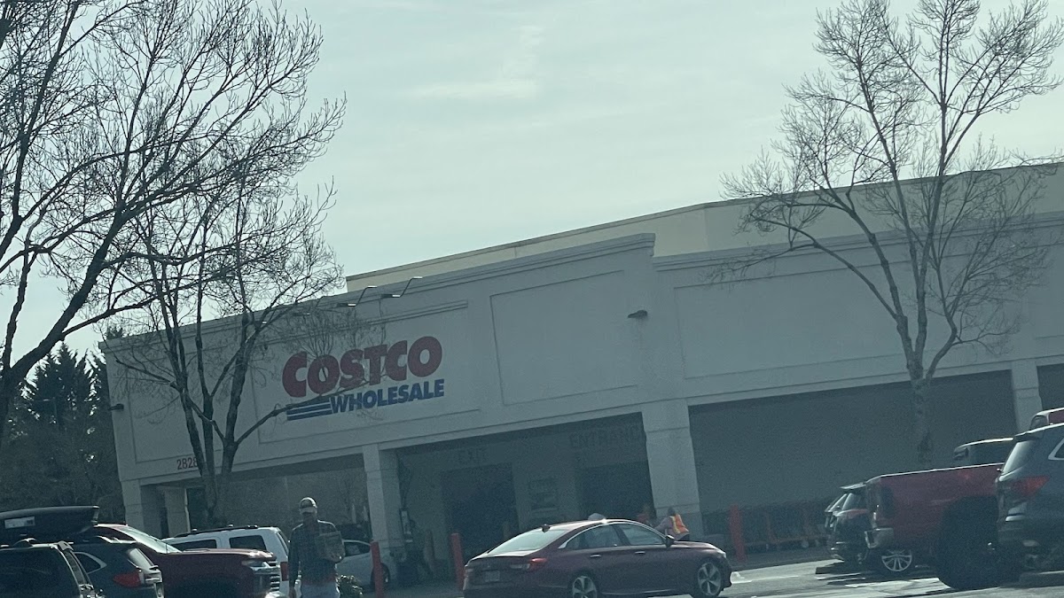 Costco Food Court - Eugene - Photo 2