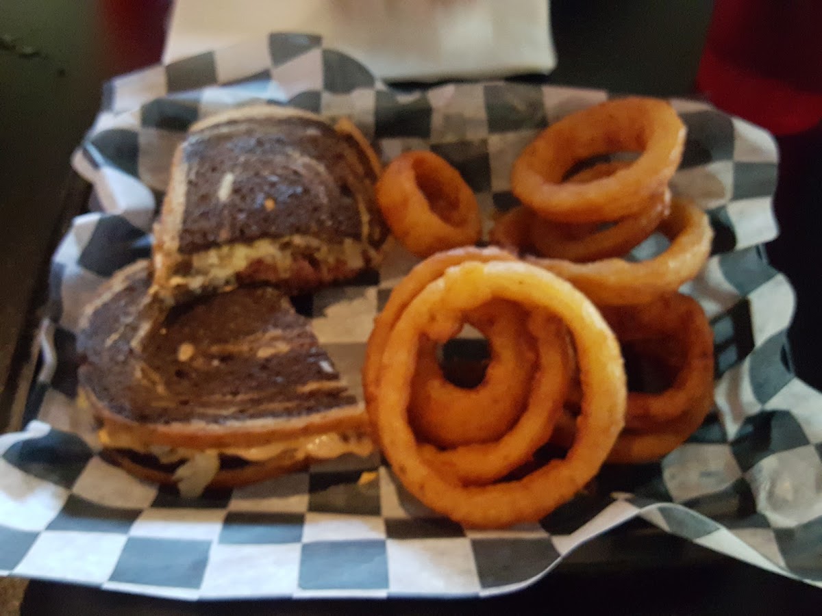 Buffalo Grill - Greenwood - Photo 9
