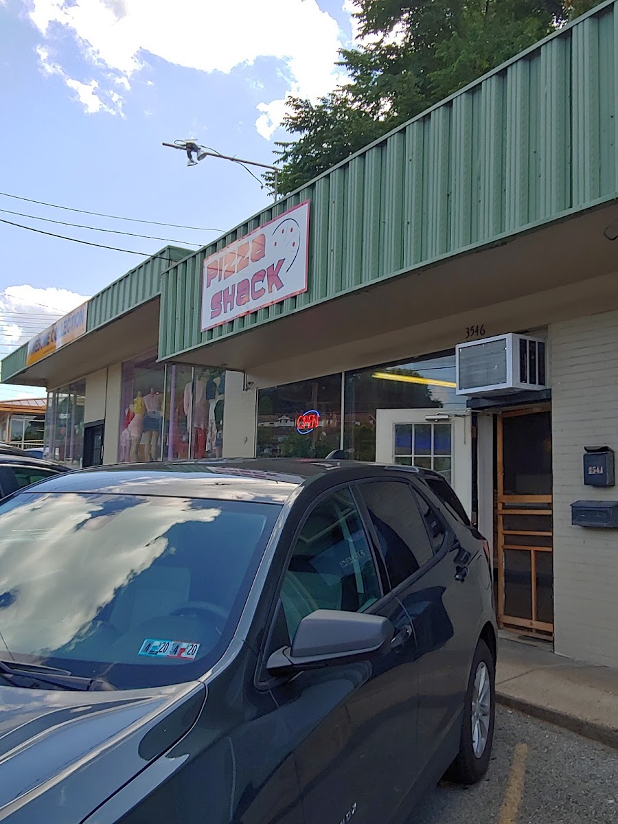 Pizza Shack - Pittsburgh - Photo 3