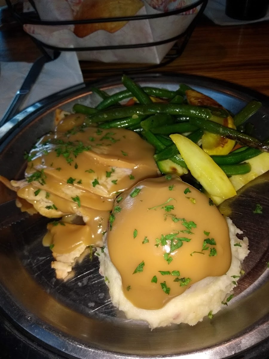 Charcoal Grill - Oak Creek - Photo 9