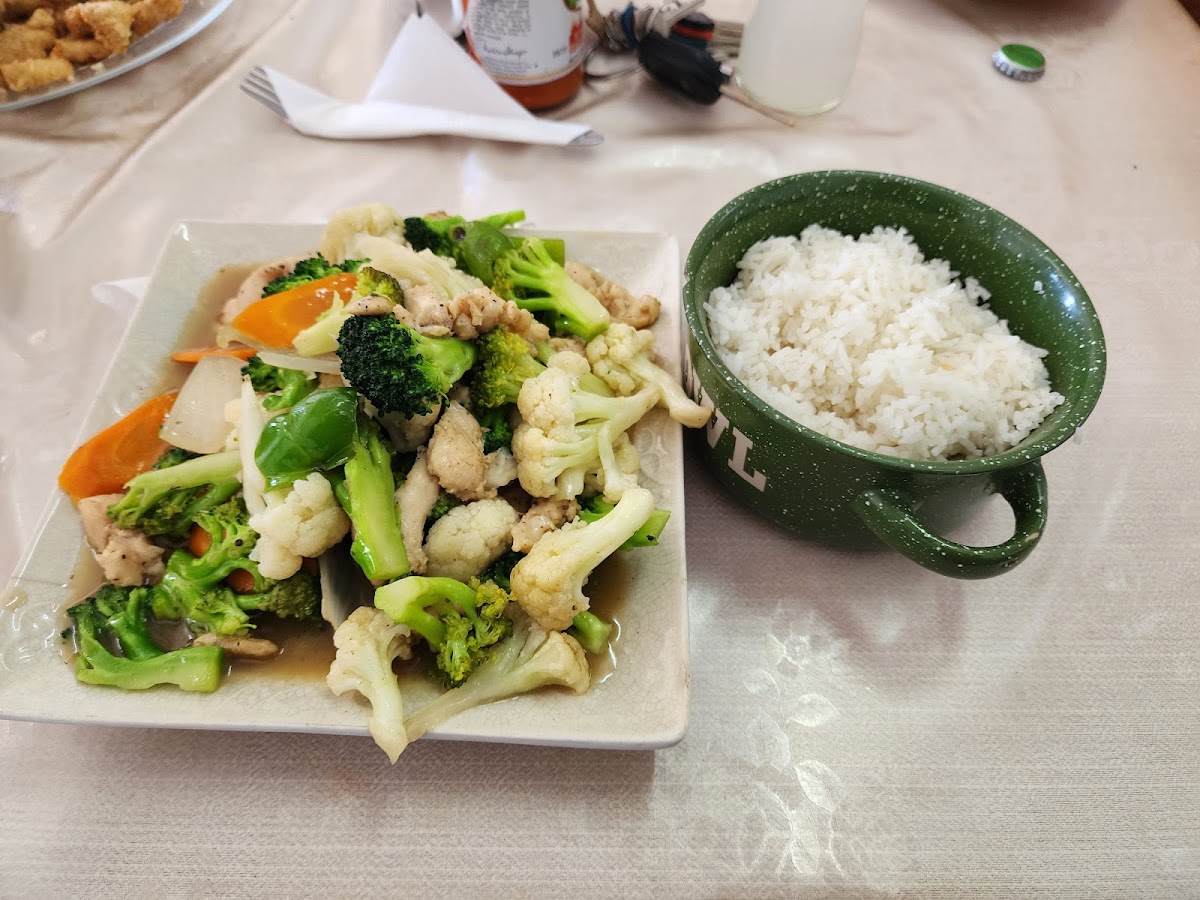 Happy Family Restaurant