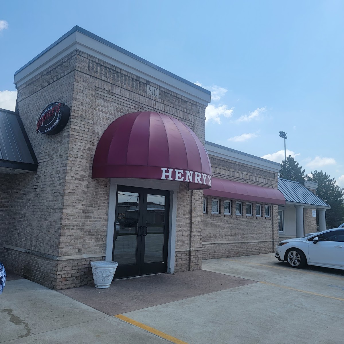 Henry's Restaurant - Ottawa