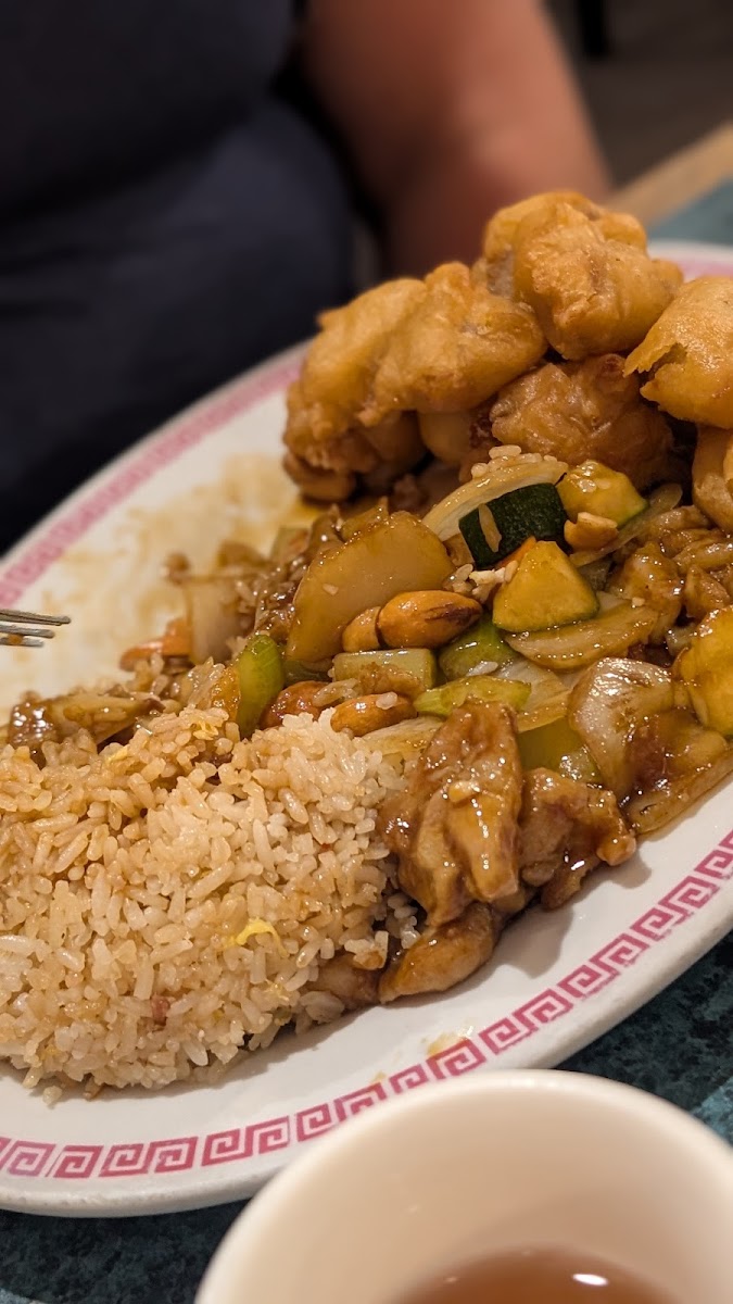 Happy Family Restaurant - Molalla - Photo 5