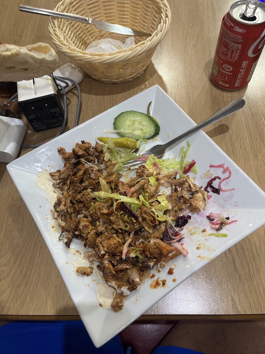 Istanbul Grill - Harmondsworth - Photo 7