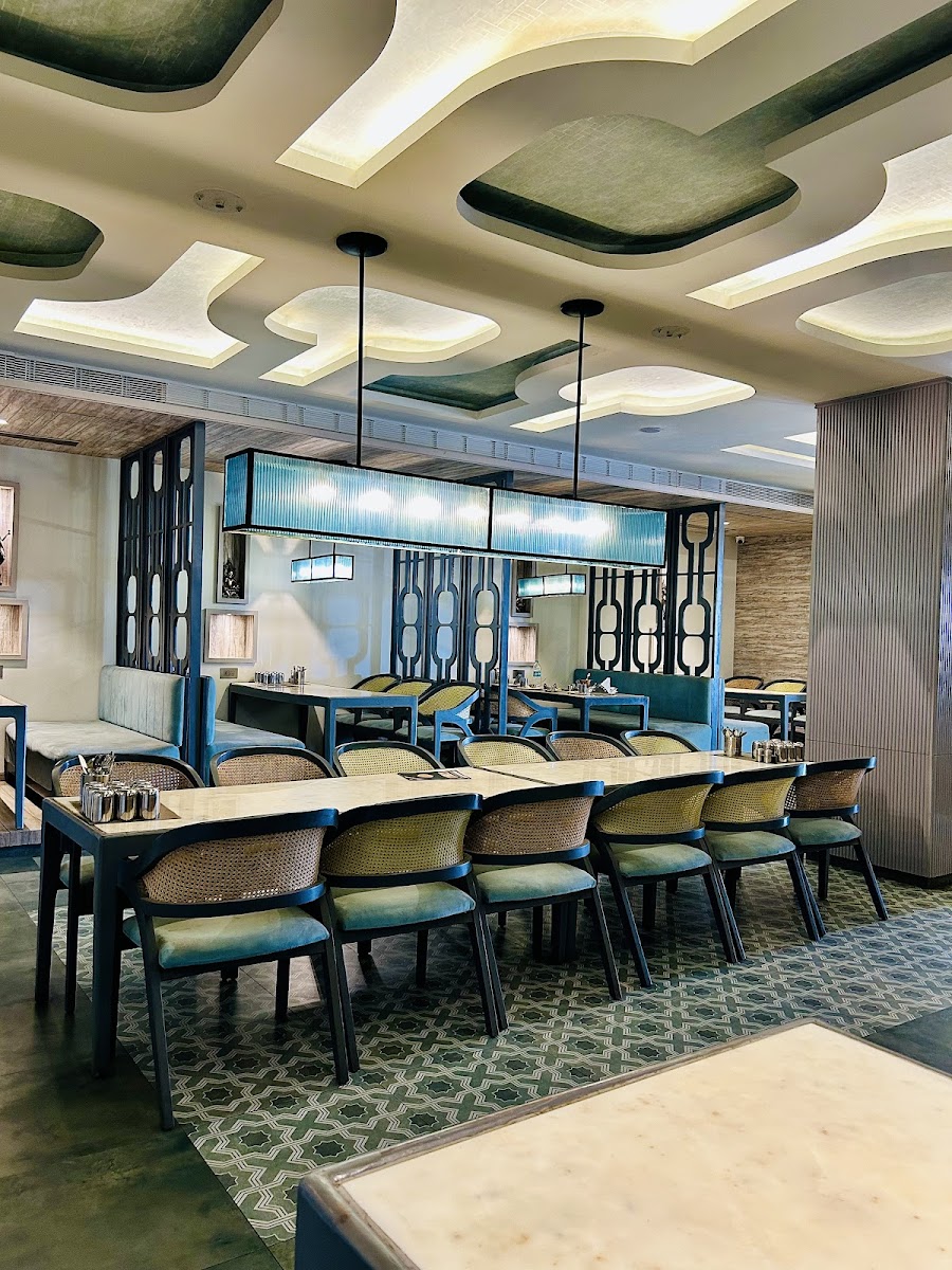 MAHABIR SWEETS AND RESTAURANT (MSR) - Photo 3