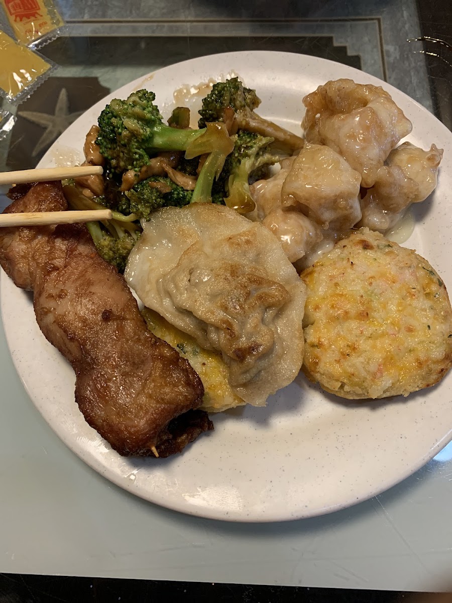 King's Buffet - Tullahoma - Photo 4