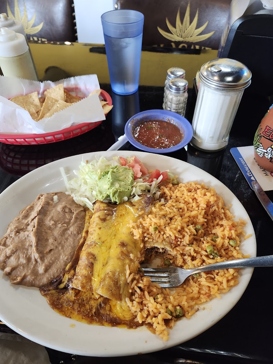 El Agave Mexican Restaurant Bar & Grill - Photo 1