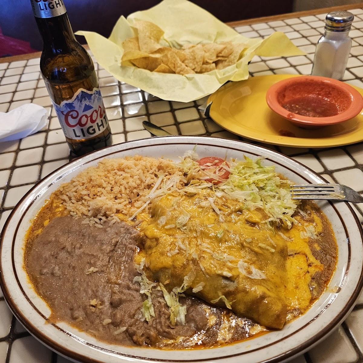 Juanito's Mexican Restaurant - Portales - Photo 3