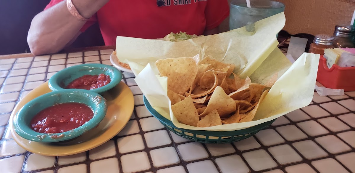 Juanito's Mexican Restaurant - Portales - Photo 7