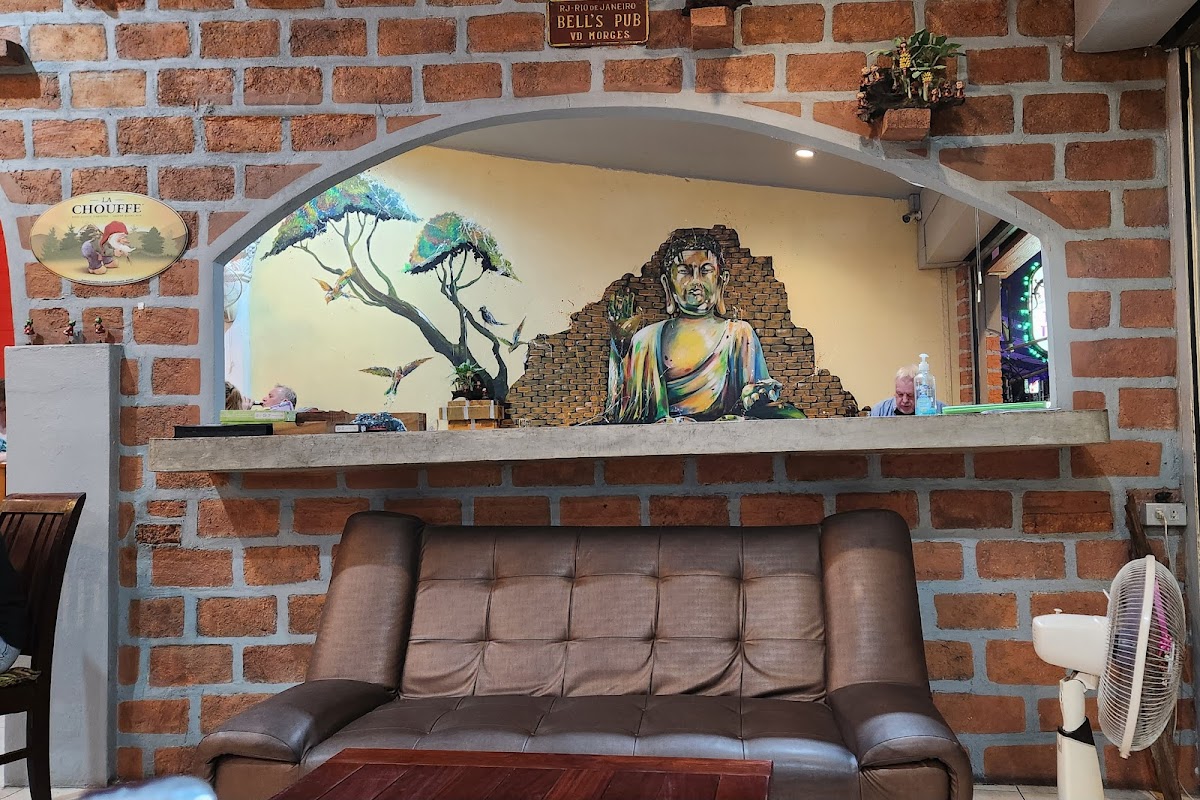 Bell's Pizzeria - Photo 4