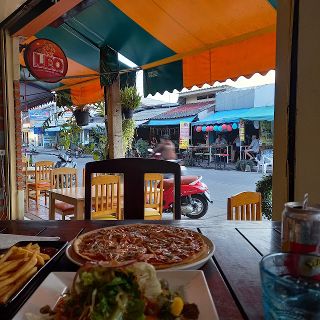 Pizza 4 Quesos Rica