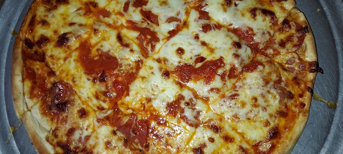Tony's Pizzeria - Utica - Photo 7
