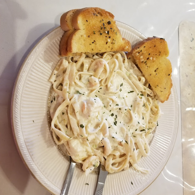 Fettuccine Alfredo