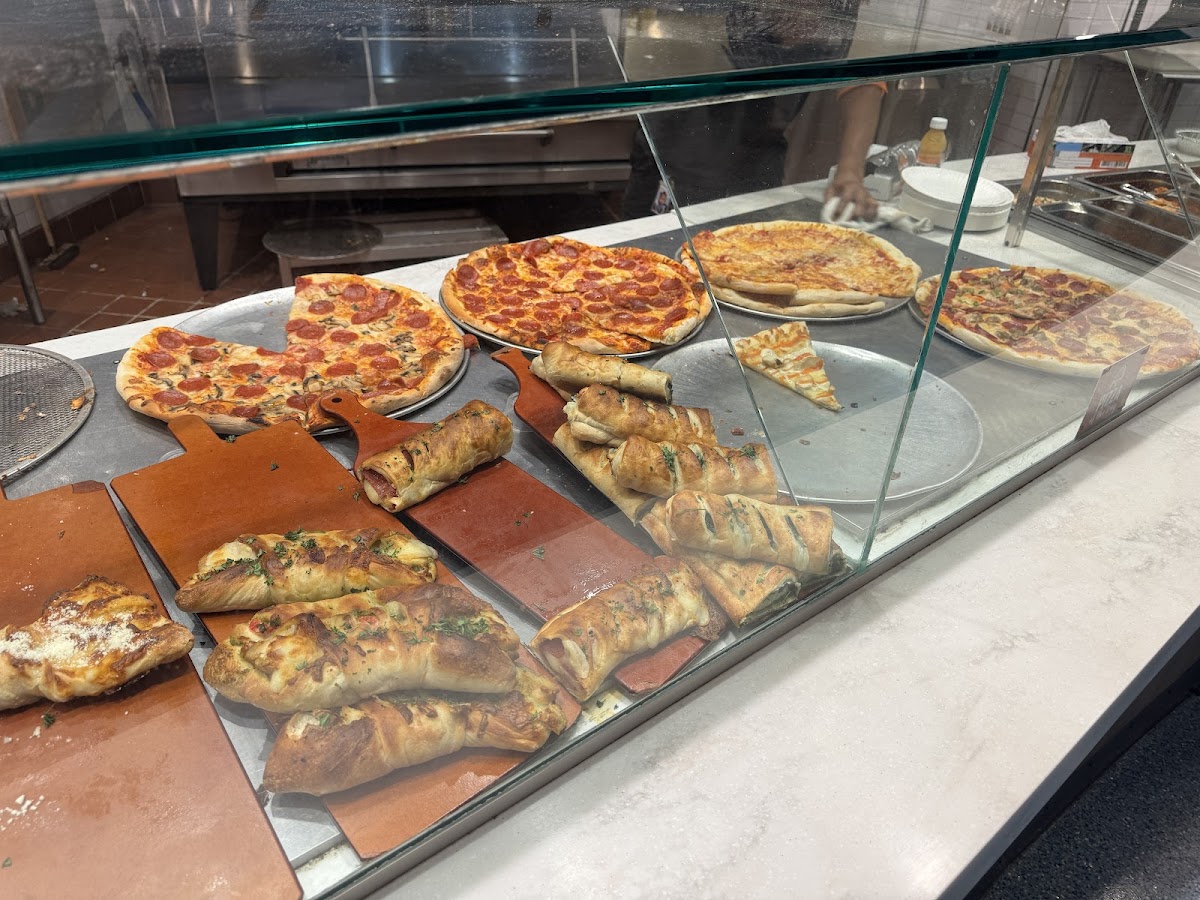 Tony Benny's - Baltimore - Photo 3